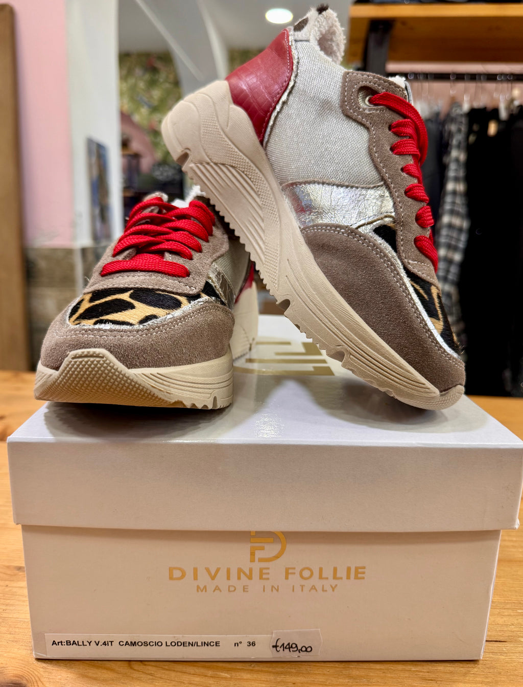 Sneakers vera pelle Divine Follie