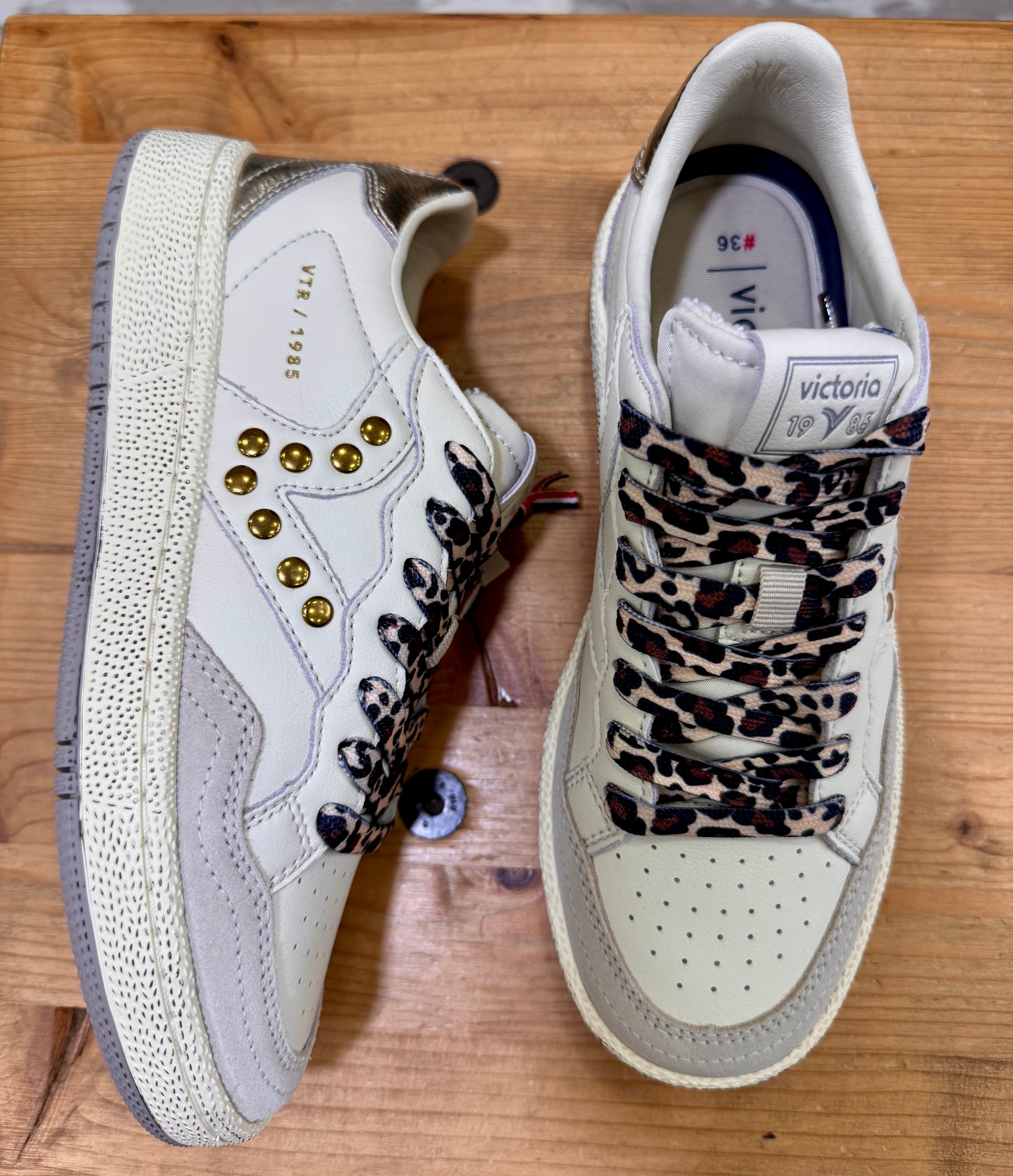 Sneakers Smash Victoria