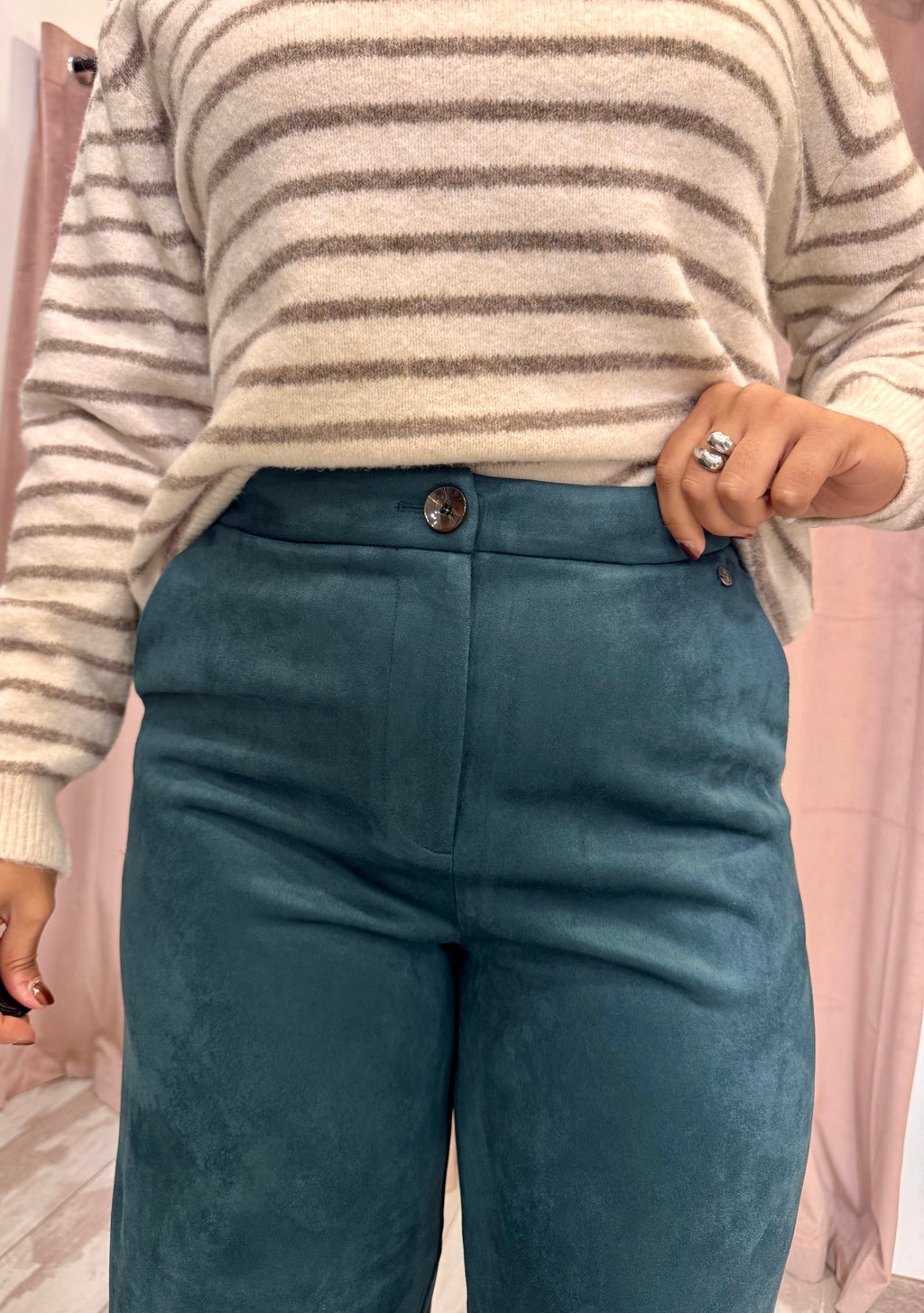 Pantalone suede Surkana